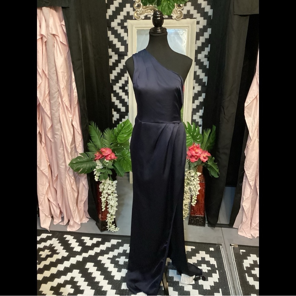 Chic One-Shoulder Navy Dress Plus Size 3X - Picture 4 of 9